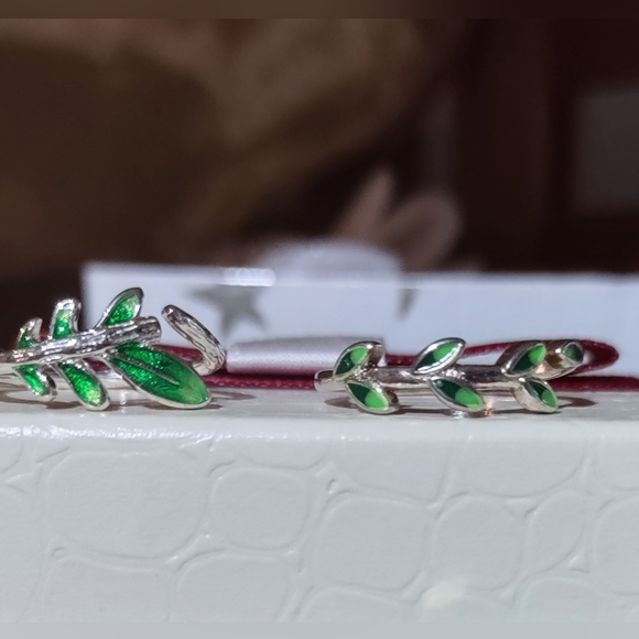 Green Leaves Vine Ring NEW - Picture 14 of 16